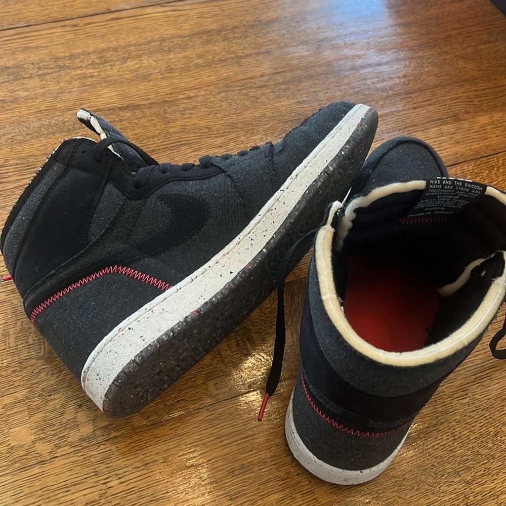 Jordan 1 Retro High Zoom Crater